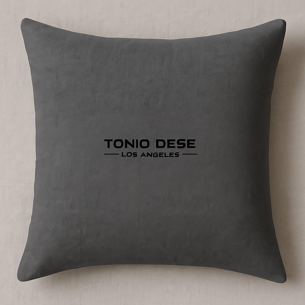 Tonio Dese pillow